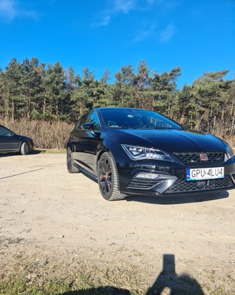 Seat Leon cena 120000 przebieg: 32755, rok produkcji 2020 z Hel małe 56